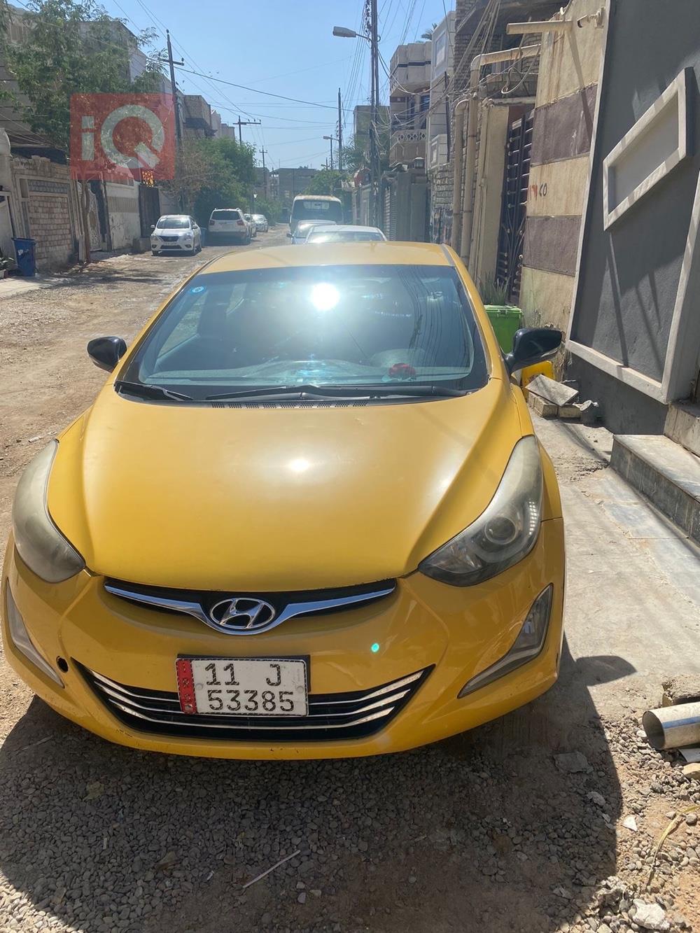 هیوندای ئەلەنترا